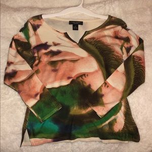 Abstract Design V-Neck Silky Top